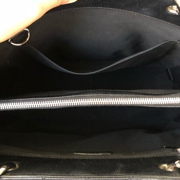 💋SOLD💋Chanel GST - Picture 4 of 8